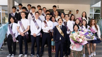 Последний звонок-2024: фоторепортаж из алматинской школы