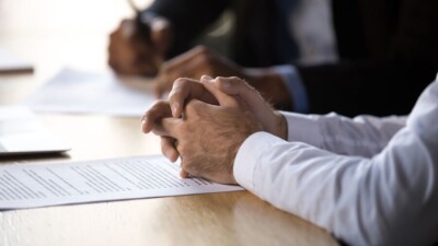 Мажилис согласился почти со всеми поправками, внесёнными сенатом в законопроект по вопросам адвокатской деятельности