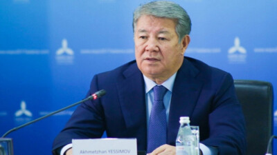 Ахметжан Есимов стал внештатным помощником Нурсултана Назарбаева
