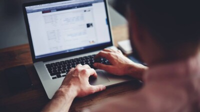 Единая нотариальная система Казахстана начала работать, но с перебоями
