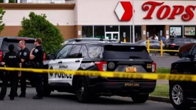 В США десять человек погибли в результате стрельбы в супермаркете