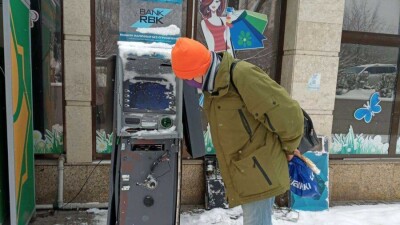 В Алматы взломали банкомат Bank RBK и украли деньги