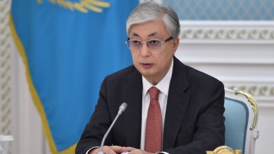Токаев поручил "КазМунайГазу" построить нефтехранилище в Атырауской области
