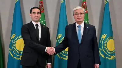 Токаев встретился с президентом Туркменистана