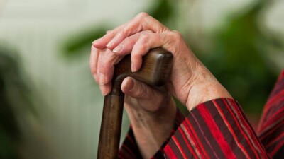 Обманутую пенсионерку выселяют из квартиры в Темиртау