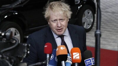 Бывший премьер Британии Борис Джонсон сложил с себя полномочия депутата