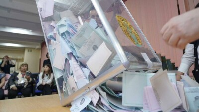 Предварительные итоги выборов: в парламенте появятся три новые партии