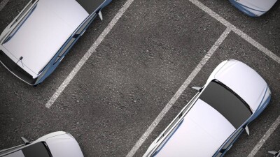 Как владельцам электрокаров получить освобождение от платы за парковку в Алматы
