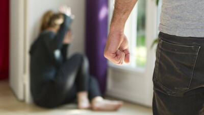 Певец Рахат Турлыханов избил свою жену: суд прекратил производство по делу