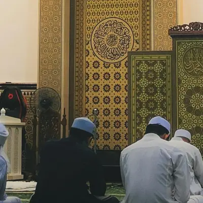 В Узбекистане во время намаза в мечети произошёл взрыв: три человека погибли