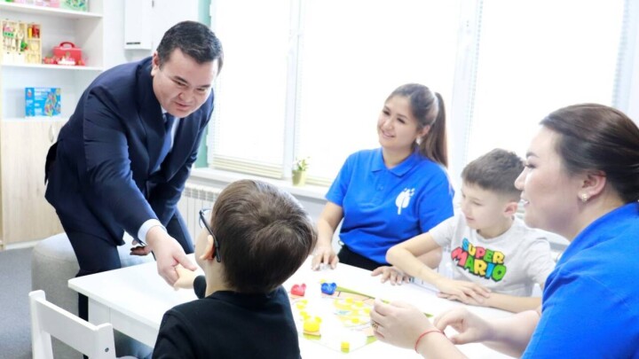 Самый крупный в стране аутизм-центр начинает работу в Астане