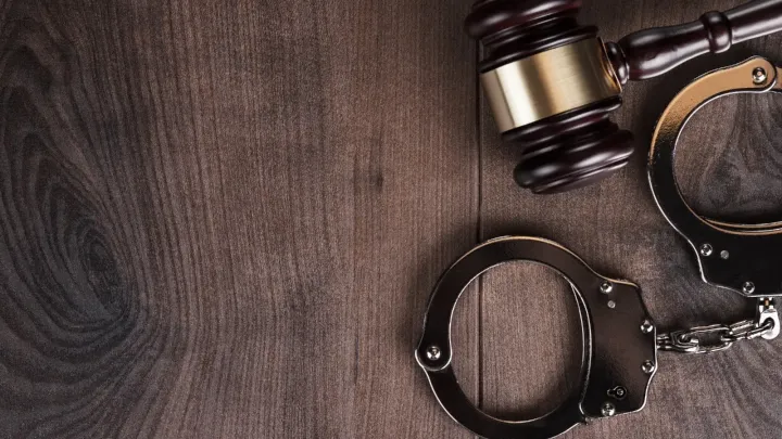 Судью остановили за нетрезвое вождение в Астане: почему она продолжает работать