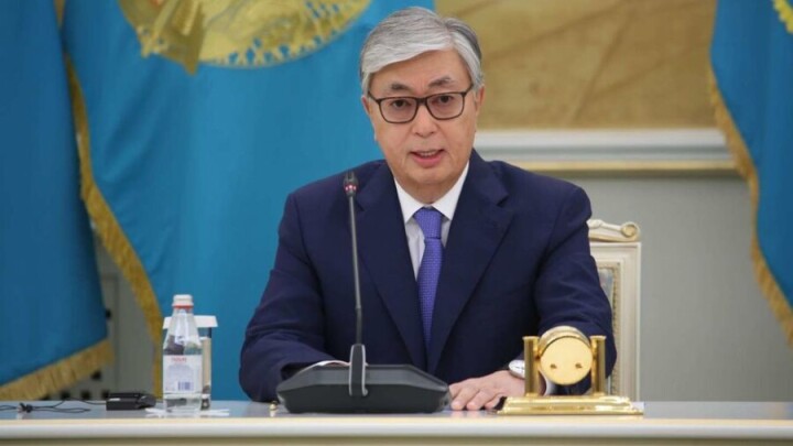 Токаев поздравил Жапарова с принятием новой конституции Кыргызстана