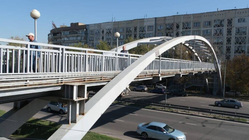 До конца года в Алматы отремонтируют 34 лифта и 38 подъёмных устройств на пешеходных переходах