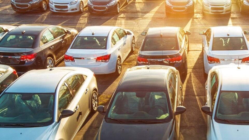 Продажи новых авто выросли на 69% в Казахстане