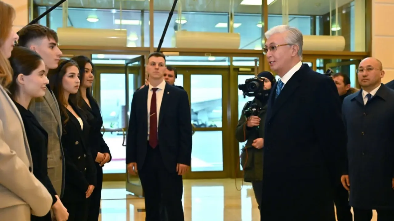 "Казахстан является естественным союзником России". Токаев встретился со студентами МГИМО в Москве