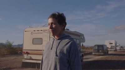 "Земля кочевников" – лучшая драма "Золотого глобуса-2021". Сможет ли он взять "Оскар"?