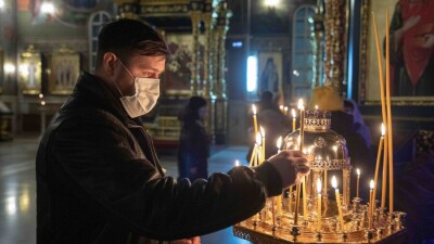 Пандемия и Рождество. Как прошли праздничные богослужения в новых условиях