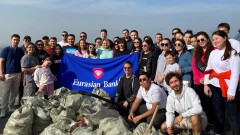 Сотрудники Евразийского банка собрали 7,5 тонны мусора по всей стране