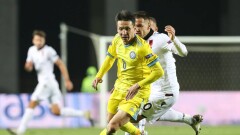 Казахстанский футболист Асхат Тагыберген претендует на премию ФИФА