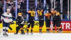 За золото чемпионата мира по хоккею поспорят сборные Канады и Германии