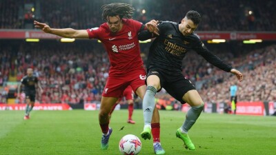 Заруба на "Энфилде". Лидер английской Премьер-лиги теряет очки