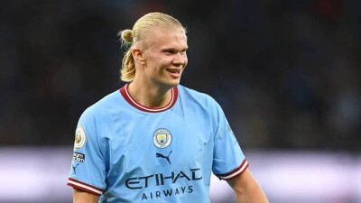 Нападающий "Манчестер Сити" Эрлинг Холанд — лучший игрок года по версии Ассоциации профессиональных футболистов (PFA)