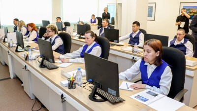 В Усть-Каменогорске десятки людей без слуха будут следить за безопасностью производства