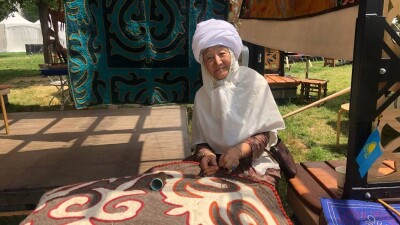 Казахстанские ремесленники в Вашингтоне. О каких традициях и ритуалах рассказывает программа Soul of Tengri