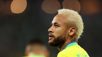 Неймар побил рекорд Пеле, став лучшим бомбардиром сборной Бразилии в её футбольной истории