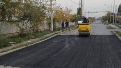 Децентрализация: в Алатауском районе проводится текущий ремонт дорог на 60 улицах