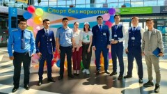 Крепче семья – дальше от наркотиков