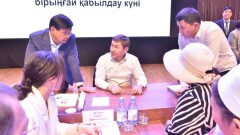 Шымкент әкімі 200-ден аса тұрғынның мәселесін тыңдады