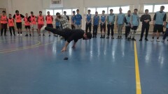 Звезды казахстанского спорта провели физкультминутку  для столичных студентов