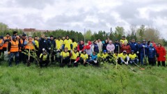 Экоактивисты Костанайской области возрождают фруктовые сады в рамках акции "Таза Қазақстан"