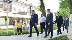 В Шымкенте открылась Аллея матерей