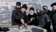 Семейде болашақ оқушылар сарайының құрылыс алаңына уақыт капсуласы салынды