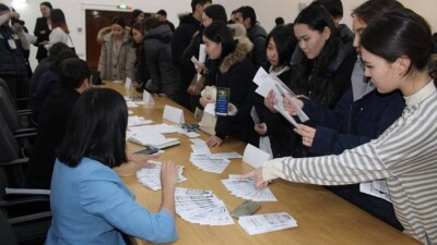 В Кокшетау прошла очередная ярмарка вакансий для молодёжи