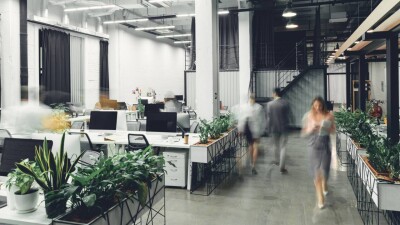 Мемлекеттік қызметшілер мен азаматтардың құқықтарын қорғау басты назарда