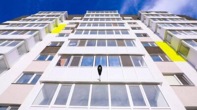 Жители аварийного жилья получили новые квартиры в Астане