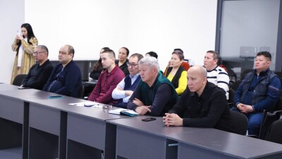 Жители Астаны смогут записаться на иппотерапию и занятия конным спортом онлайн