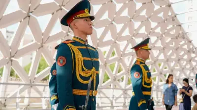 Будни казахстанской полиции под прицелом объектива фотовыставки "Закон и Порядок"