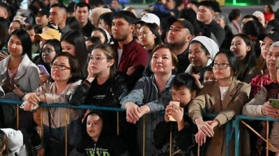 В Шымкенте на площади Астана прошел праздничный гала-концерт