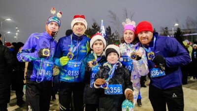 2024 метра пробежали столичные жители