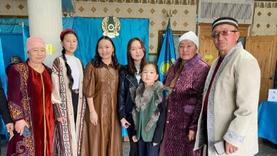 Семья беркутчи из села Бозанбай проявила активную гражданскую позицию на референдуме