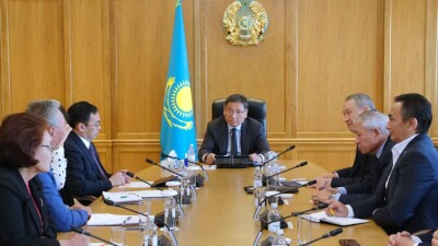 Ерболат Досаев поручил расширить меры поддержки пенсионеров