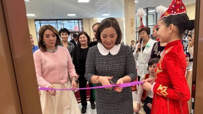 Образовательный клуб для девочек QYZSTAR открыли в Астане