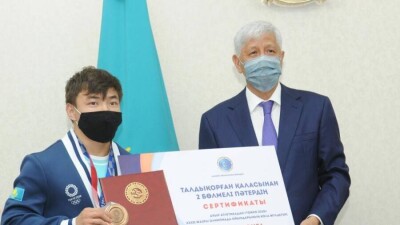 В Алматинской области чествовали призеров Олимпиады в Токио