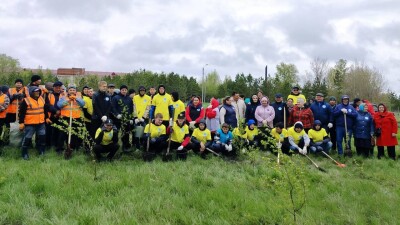 Экоактивисты Костанайской области возрождают фруктовые сады в рамках акции "Таза Қазақстан"