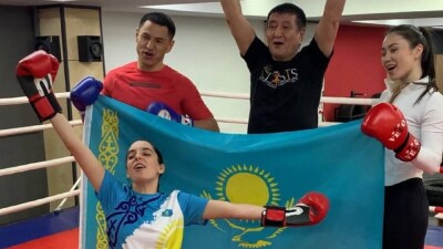 "Алматы – родина яблок": зарубежные блогеры  выпустили ролик об Алматы на популярном YouTube-канале